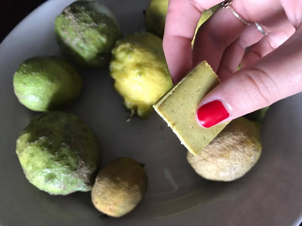 Ground Kush in Round Container with Hemp Leaves