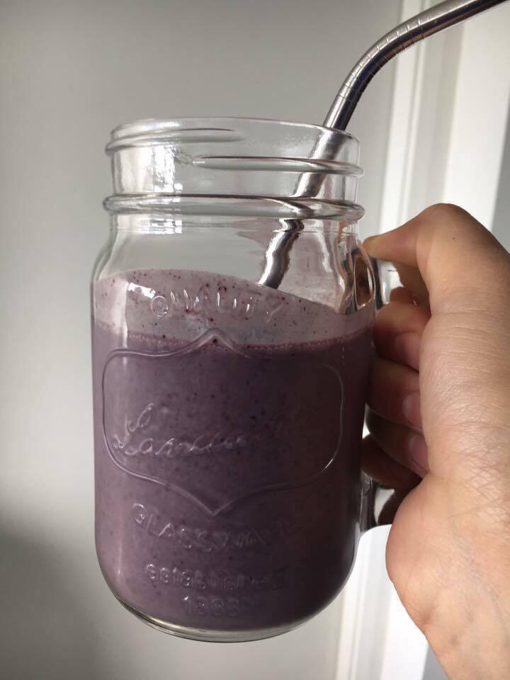 Ground Kush in Round Container with Hemp Leaves