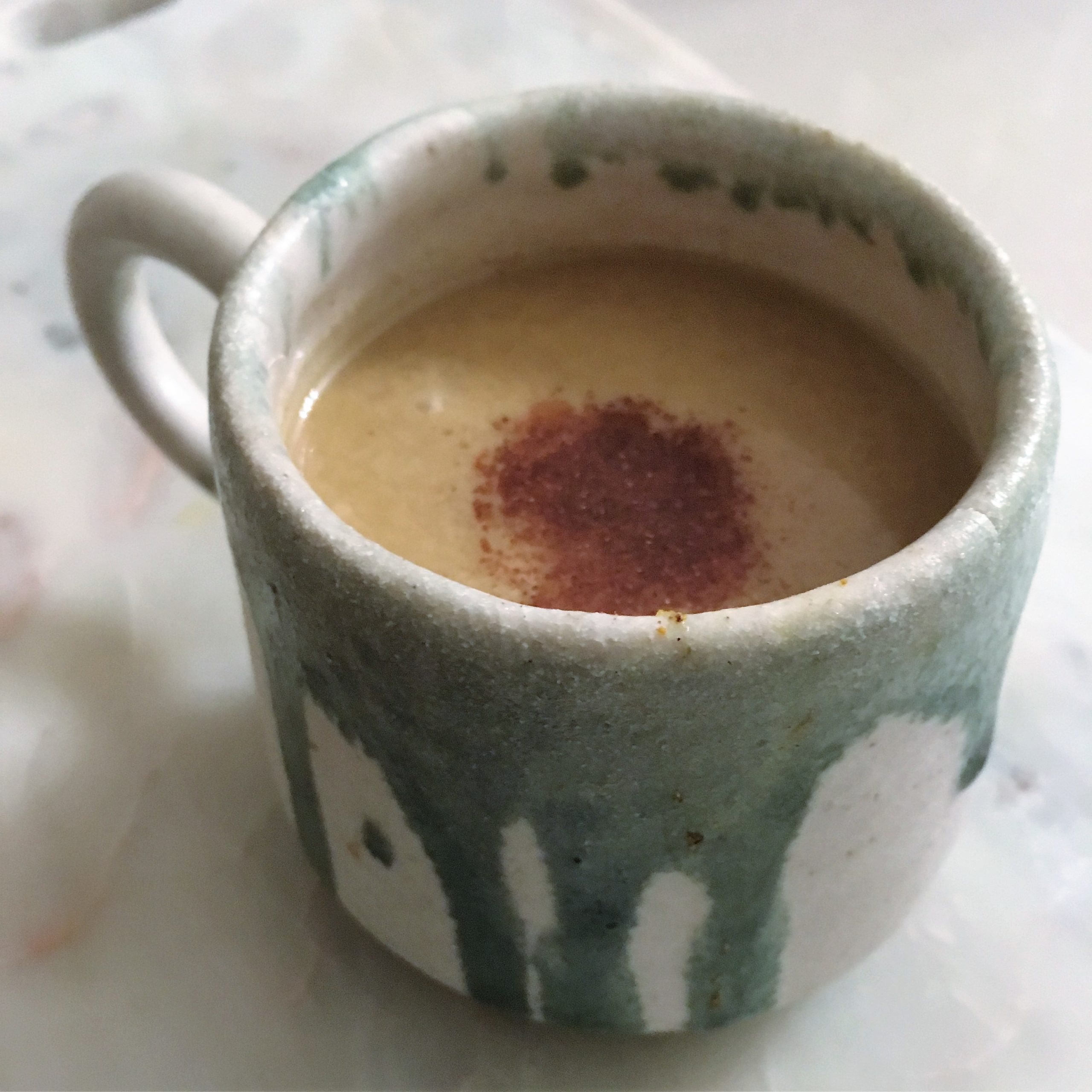 Ground Kush in Round Container with Hemp Leaves
