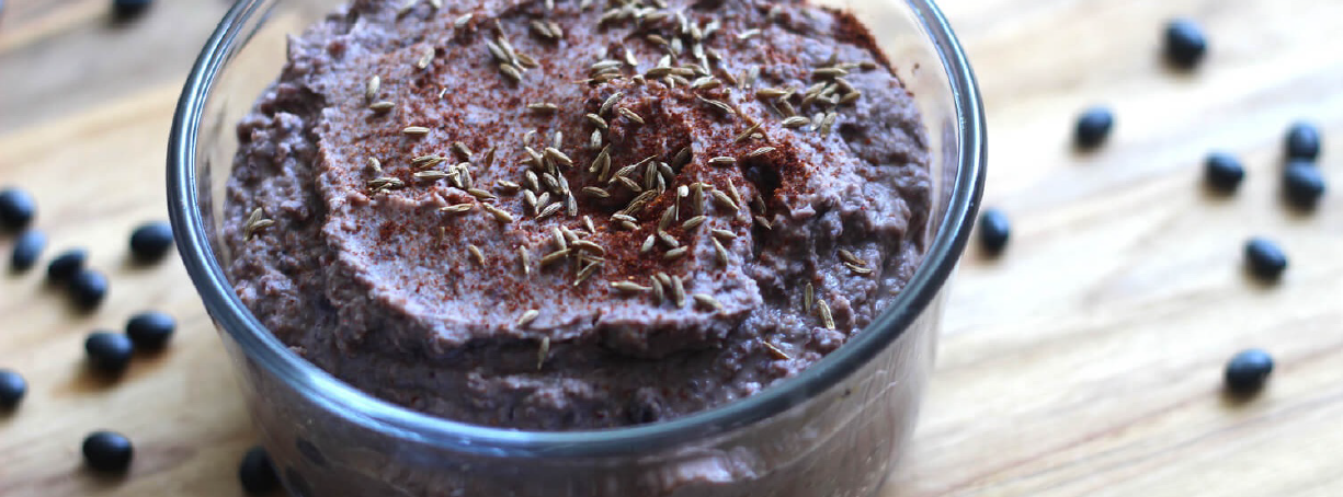Ground Kush in Round Container with Hemp Leaves