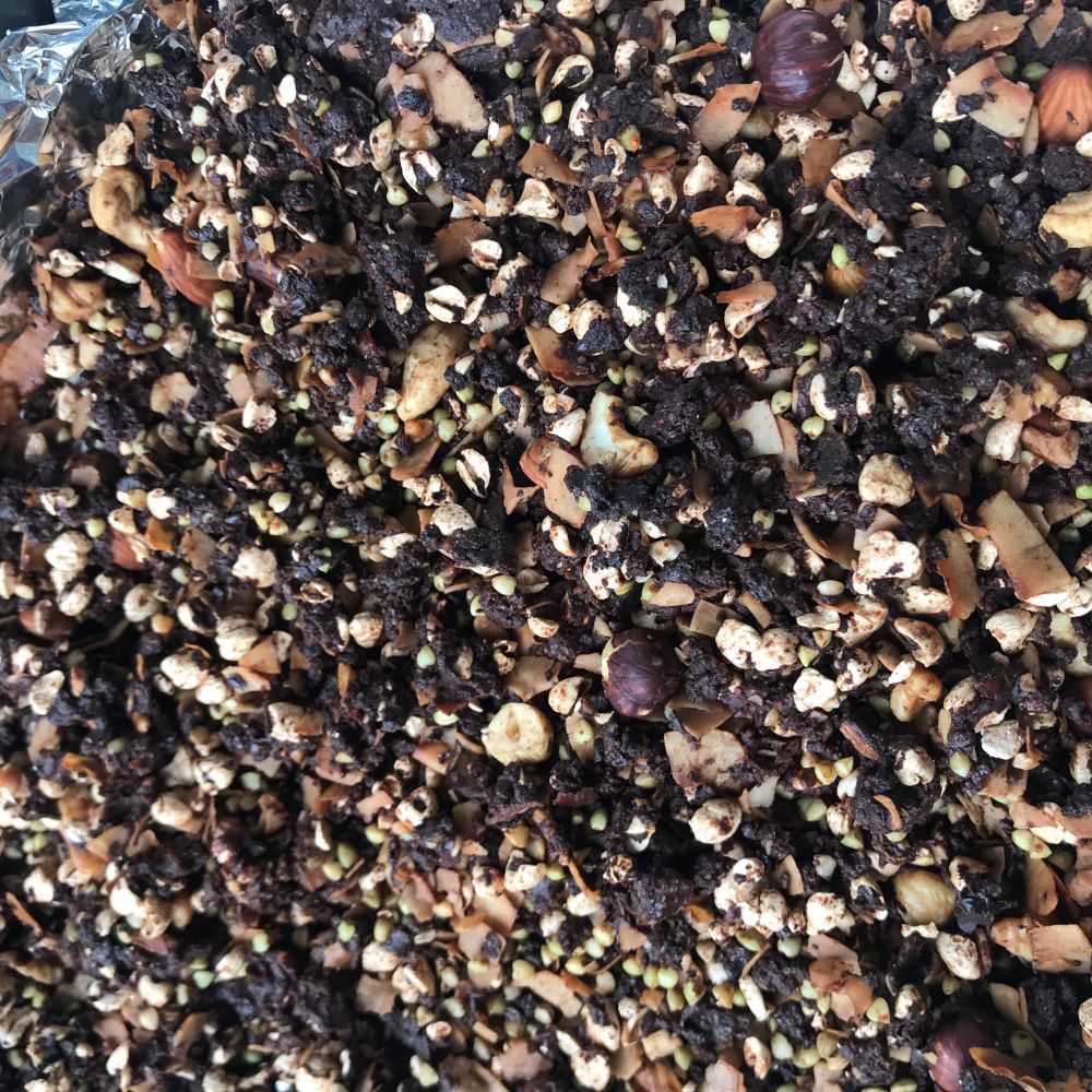 Ground Kush in Round Container with Hemp Leaves